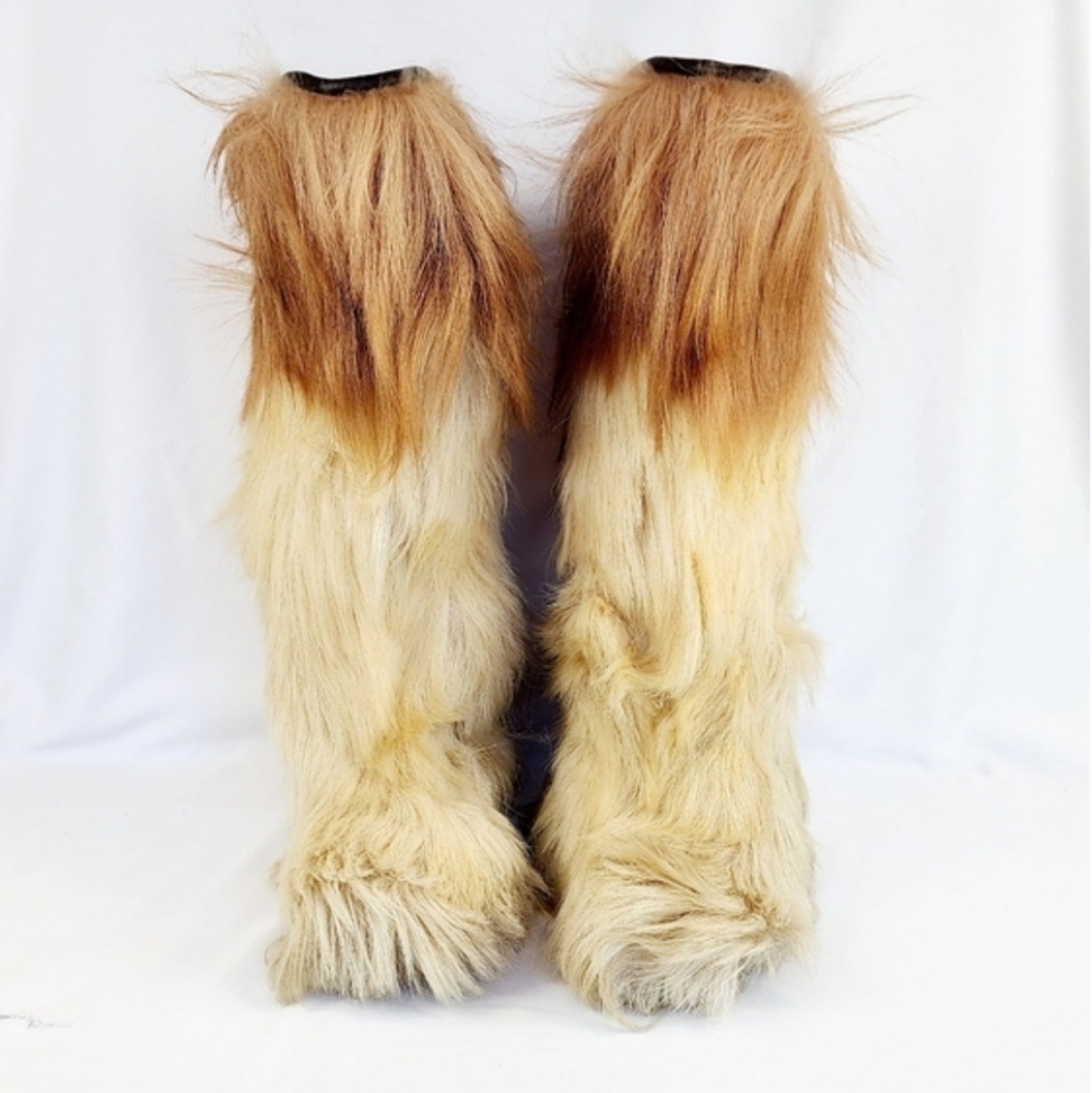 IDEAL ROLUC OPEN COUTRY YETI GOAT FUR BOOTS